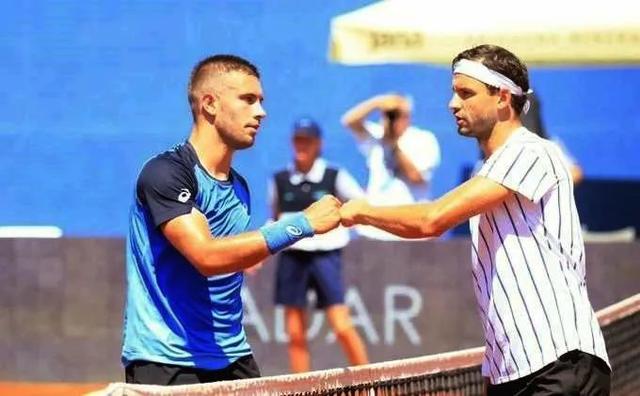 是助攻队友 是助攻队友