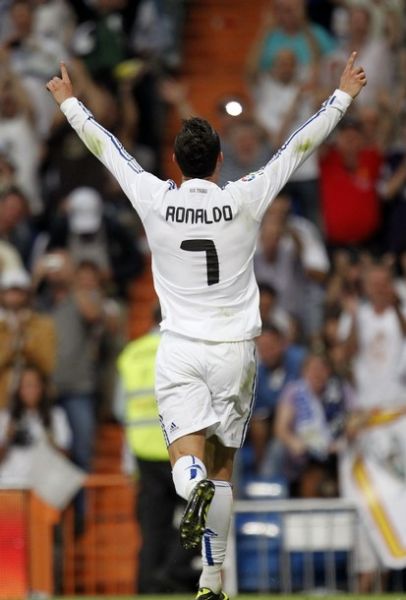 一名国际球 一名国际球