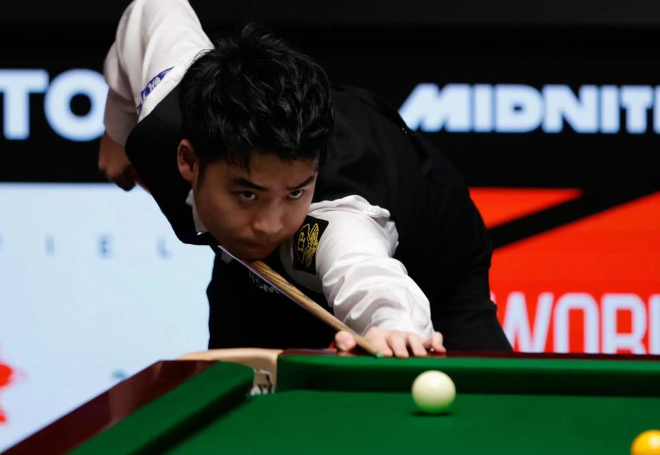 更多的焦点 更多的焦点