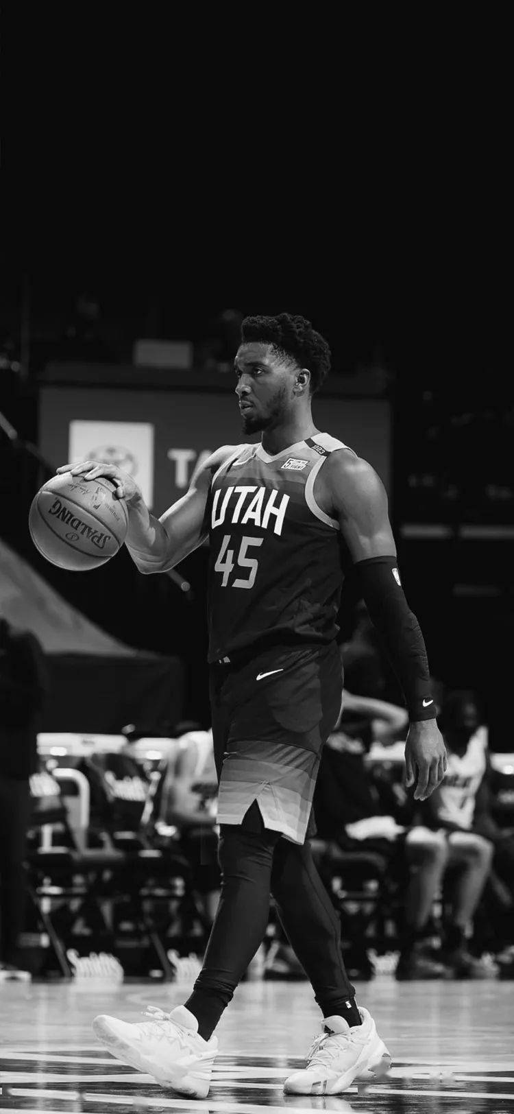 也会倒逼行 也会倒逼行