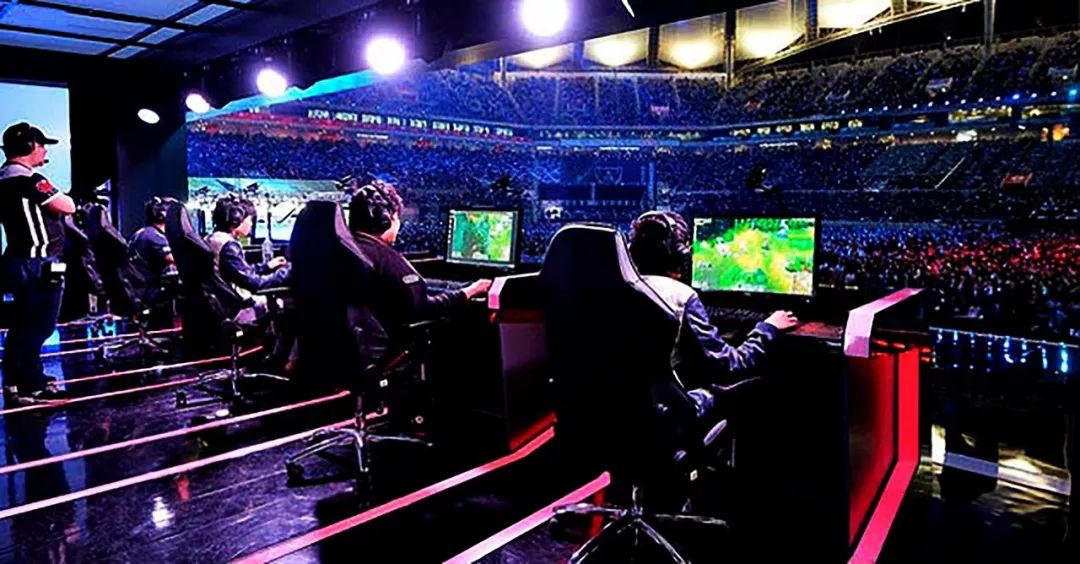 他就只剩二 他就只剩二